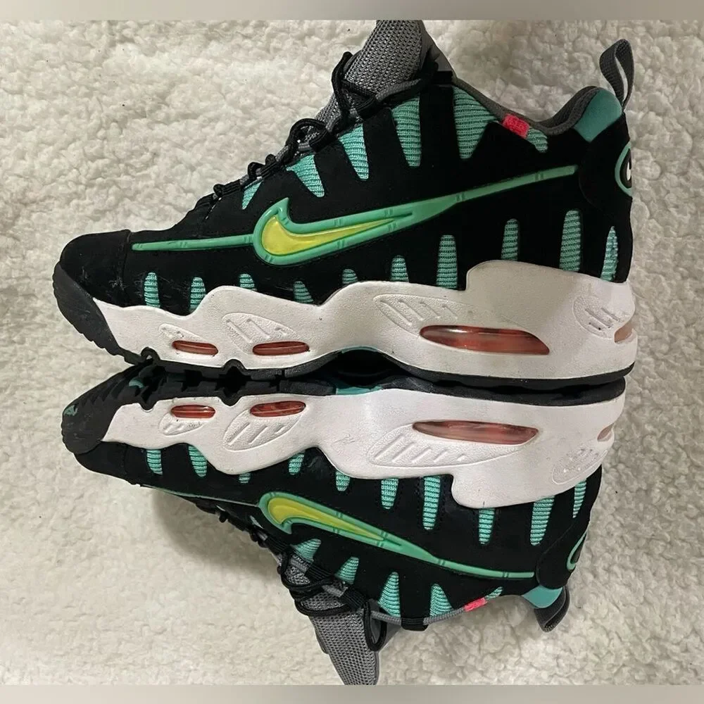 Nike‎ Air Max Hideo Nomo sneakers size 5.5 Y (Big Girl)
